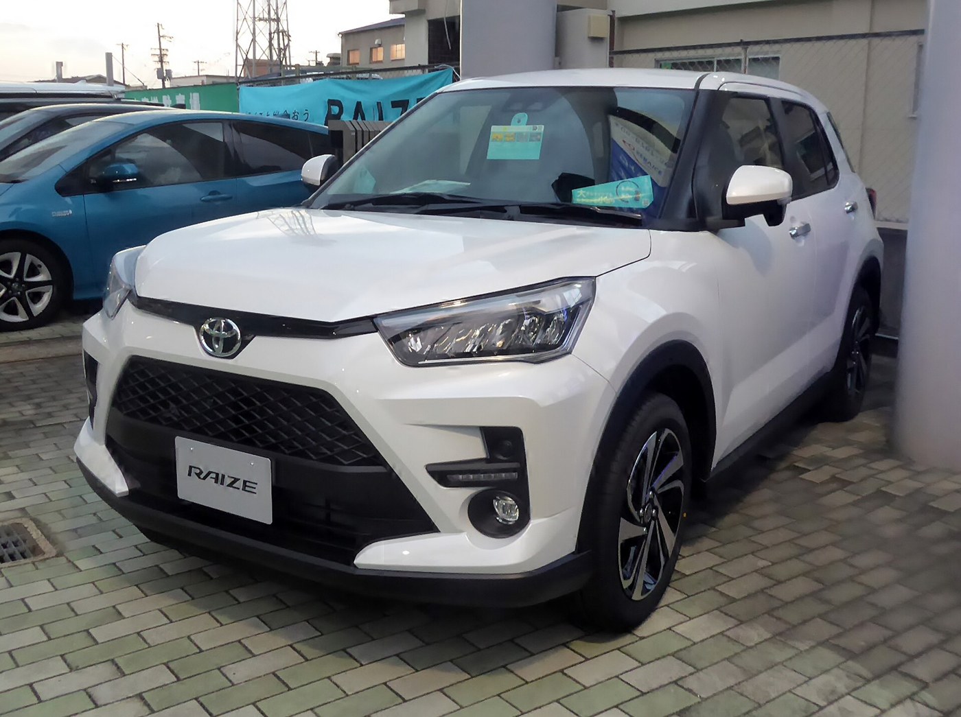 Toyota Raize Z